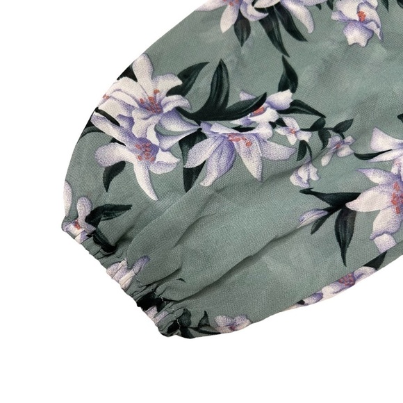 PrettyLittleThing Sage Green Floral Print Chiffon Ruched Long Sleeve Midi Dress - Picture 11 of 16